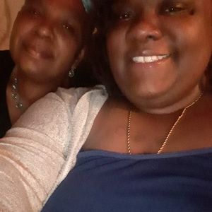 Meet your Posher, Ellen